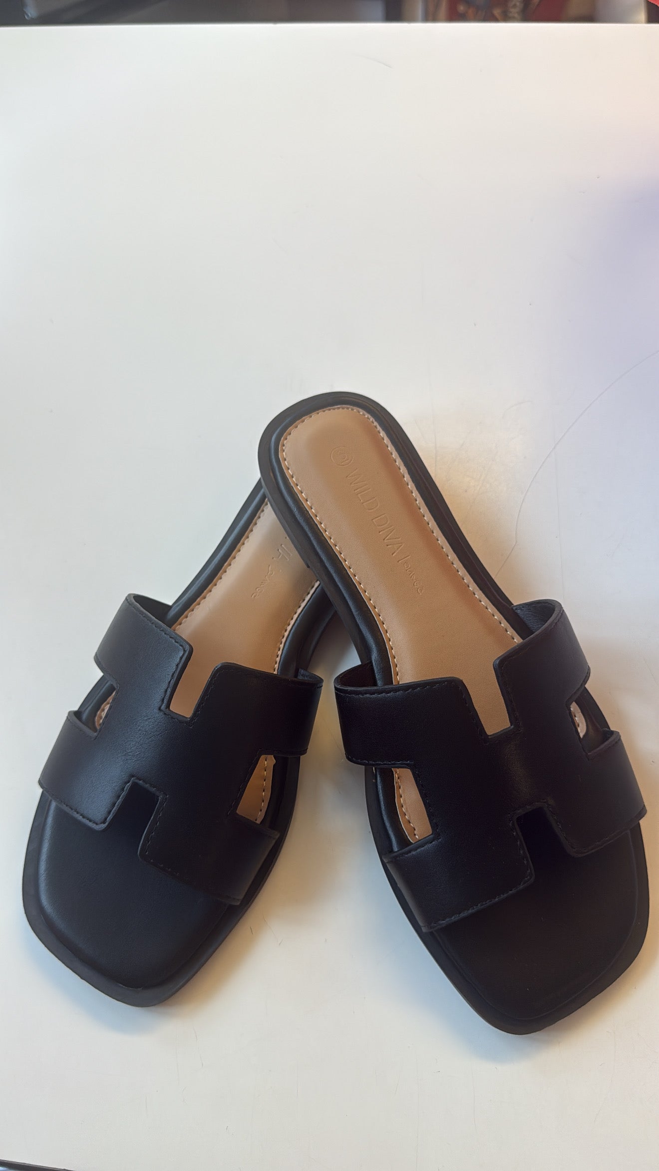 BLACK SLIDES