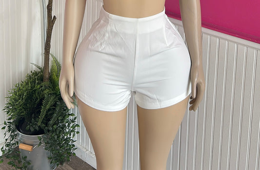 WHITE SHORTS