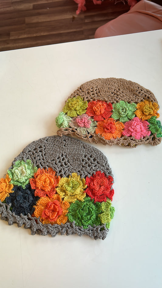 FLOWER FITTED BEANIES