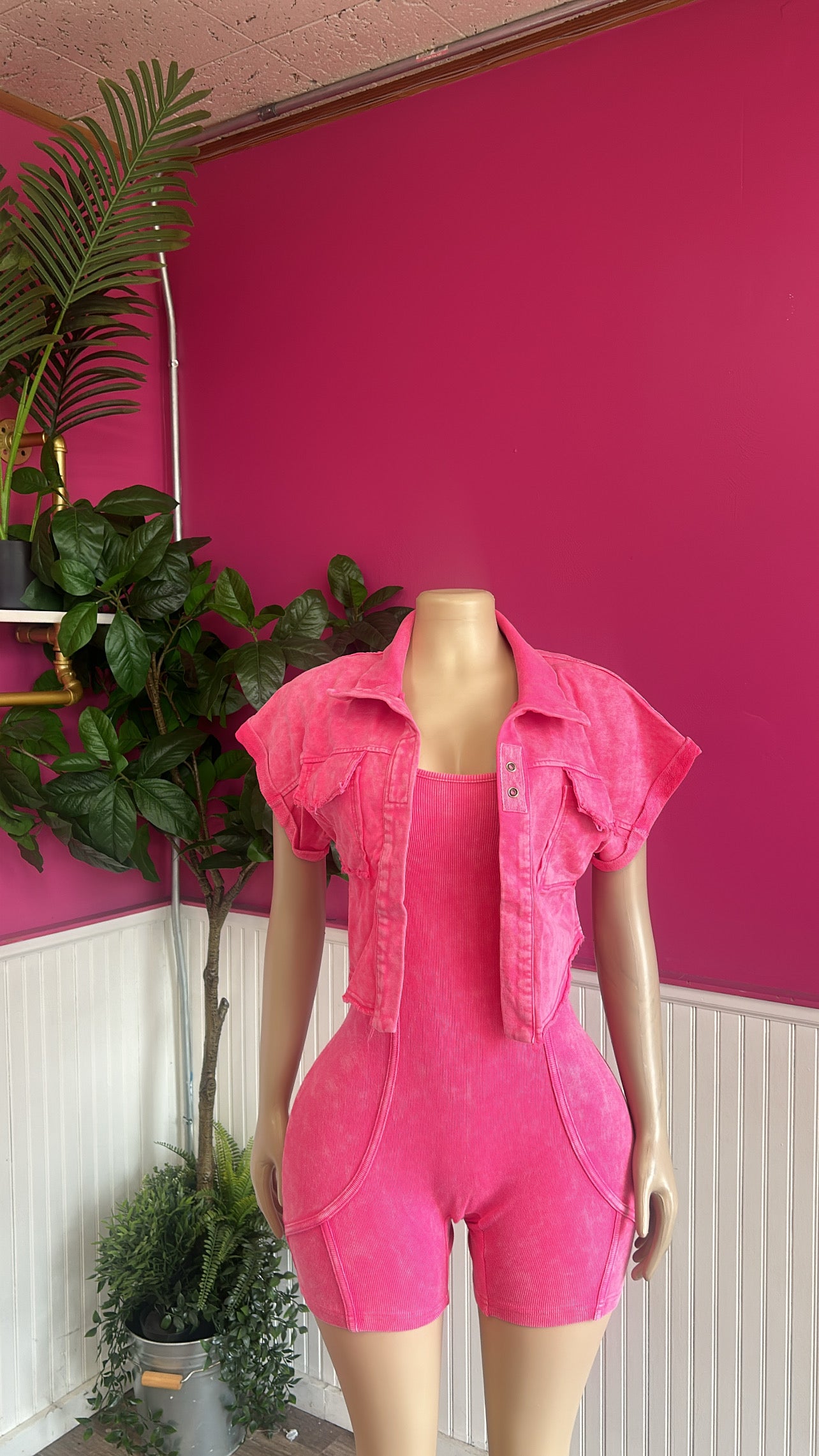 BUBBLE GUM ROMPER